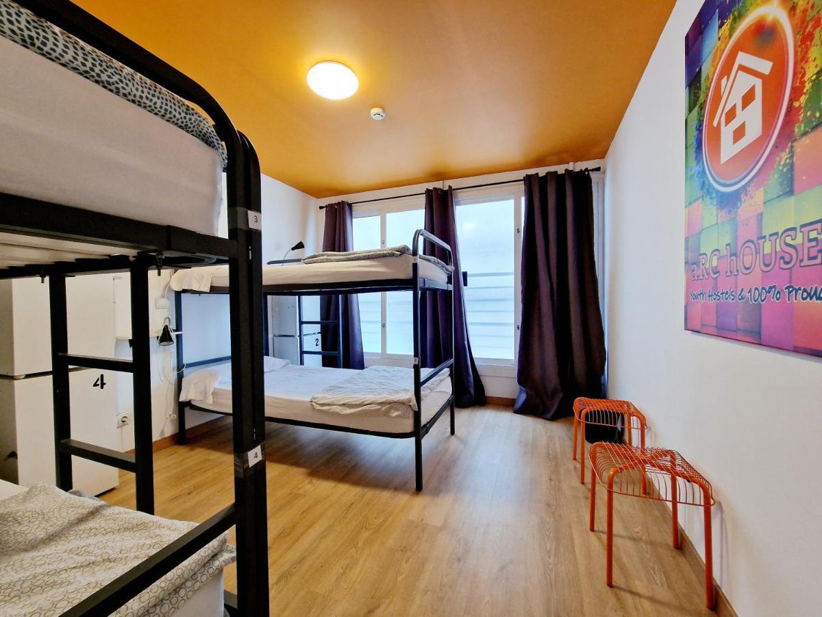 Arc House Hostel
